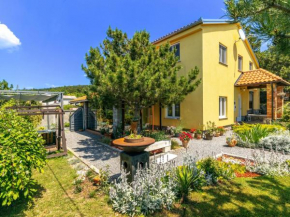 Holiday Home Rukavina by Interhome